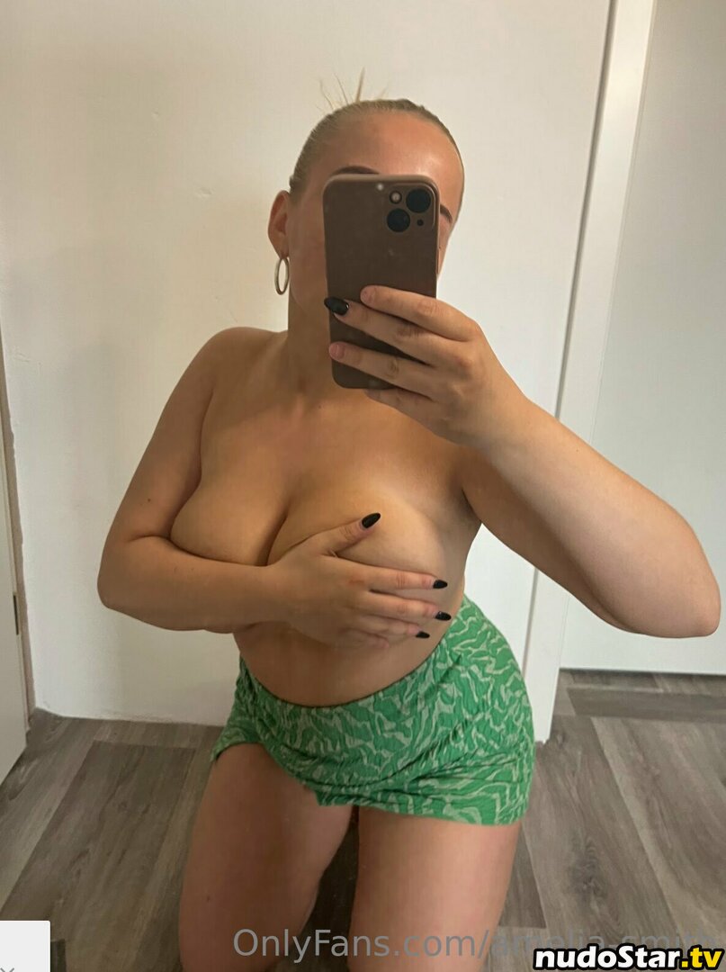 amelia-smith / ameliavsmith Nude OnlyFans Leaked Photo #20