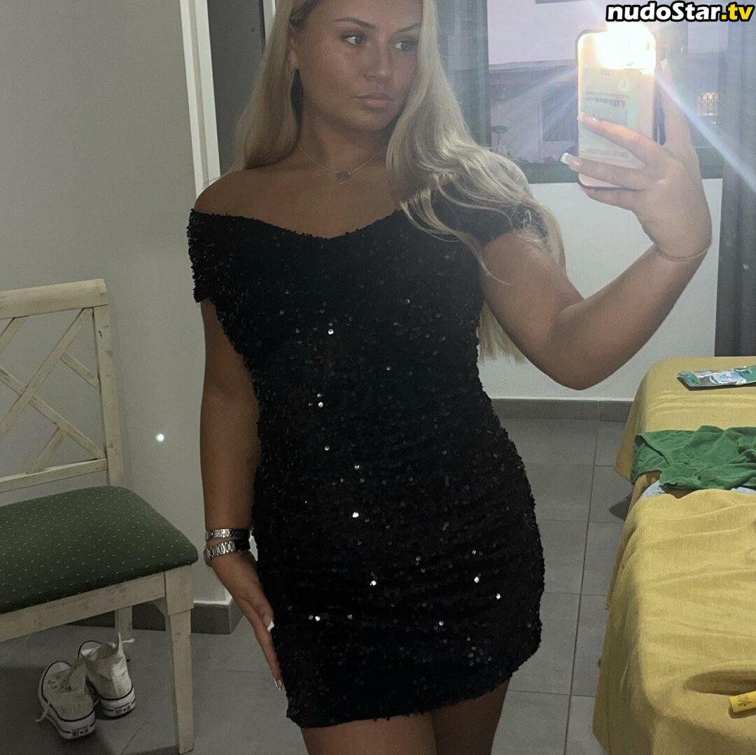 Amy Brown / _amy.brown / amy_tenerifee / swettiedoc Nude OnlyFans Leaked Photo #35