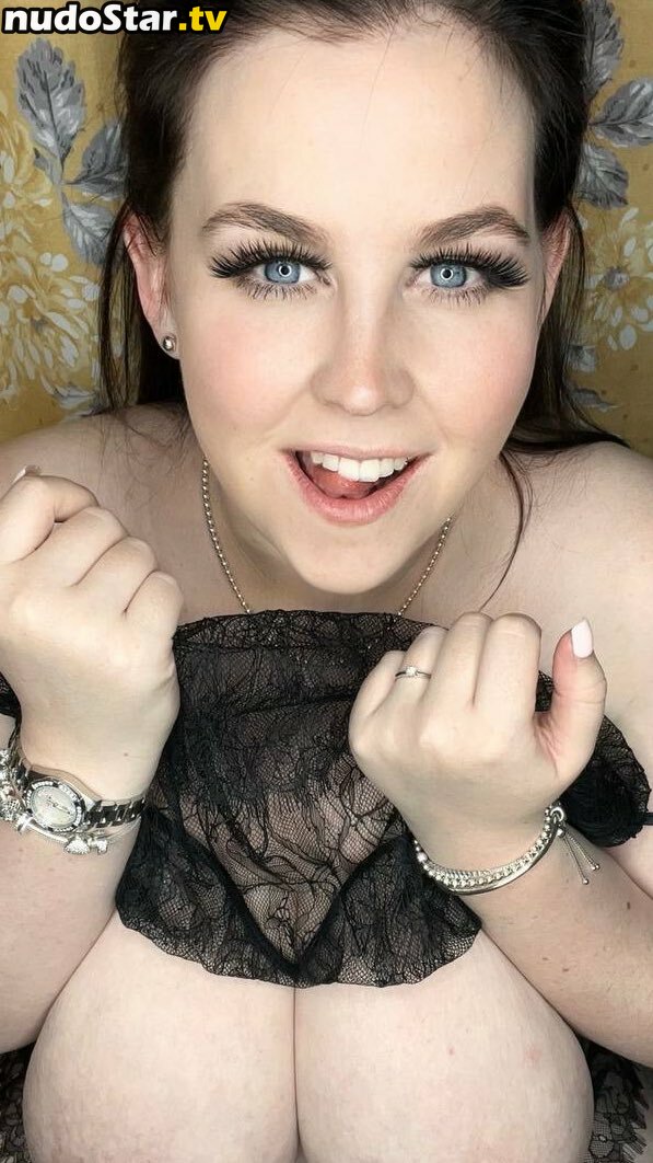 amy-yasmine / amyyasmine_ Nude OnlyFans Leaked Photo #630