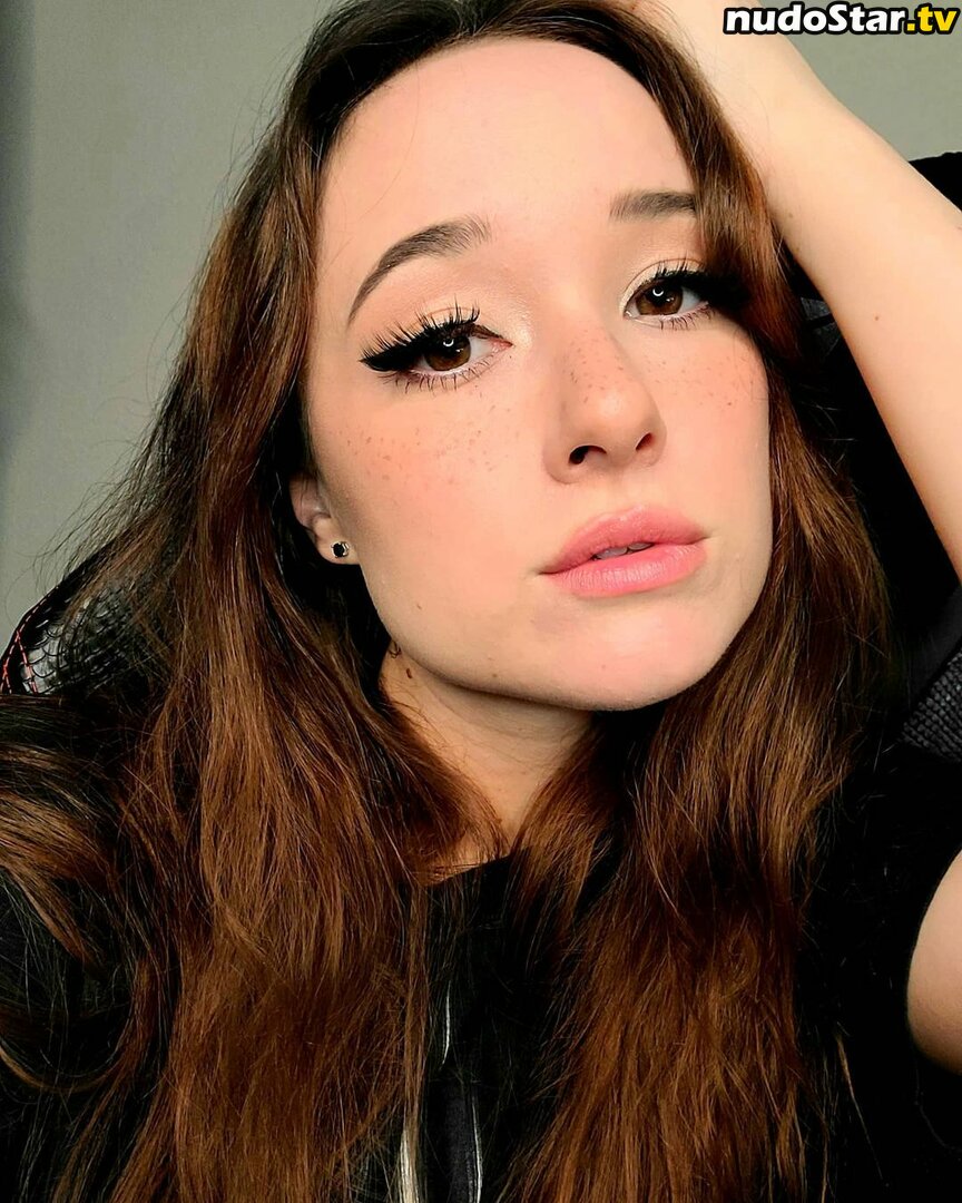 AmyKay ASMR / AmyKayAsmr / asmrkay Nude OnlyFans Photo #22 - Nudostar.TV