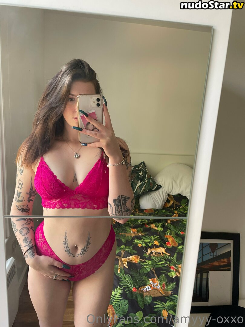 Amy / Amyyy-oxxo / amyyygbgirl / amyyyoxxox / https: Nude OnlyFans Leaked Photo #3
