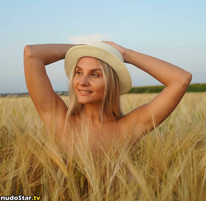 Anastasia Gorbunova / lady_gorbunova Nude OnlyFans Leaked Photo #22