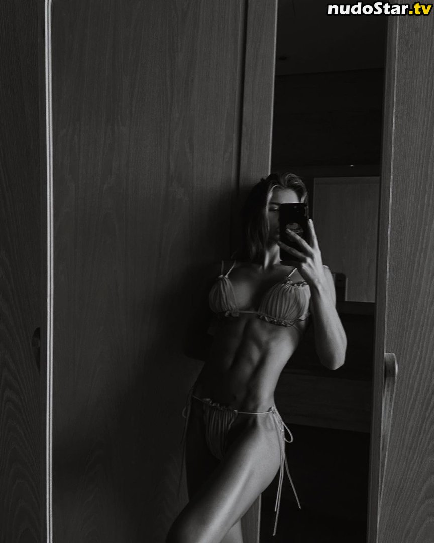 Anastasiia Mironova / mironovanastasiia Nude OnlyFans Leaked Photo #28
