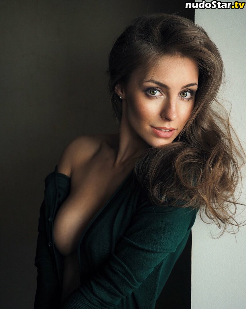 Anastasiya Peredistova Nude OnlyFans Leaked Photo #3