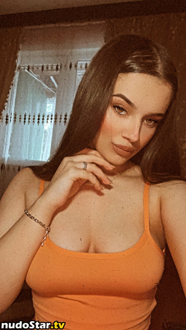 andreea.kg19 Nude OnlyFans Leaked Photo #18