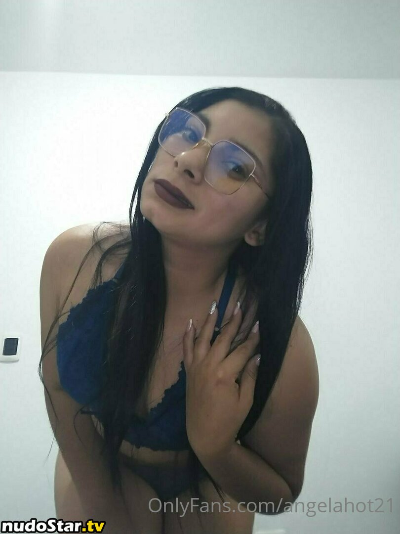 angelahot21 / lilhunee21 Nude OnlyFans Leaked Photo #187