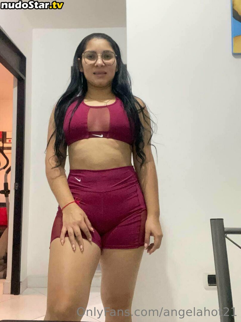 angelahot21 / lilhunee21 Nude OnlyFans Leaked Photo #290