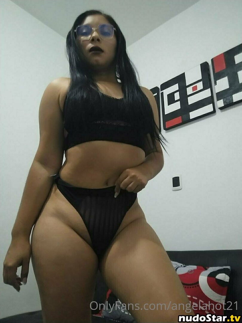 angelahot21 / lilhunee21 Nude OnlyFans Leaked Photo #338