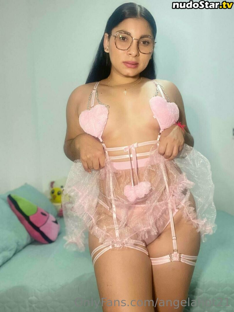 angelahot21 / lilhunee21 Nude OnlyFans Leaked Photo #342