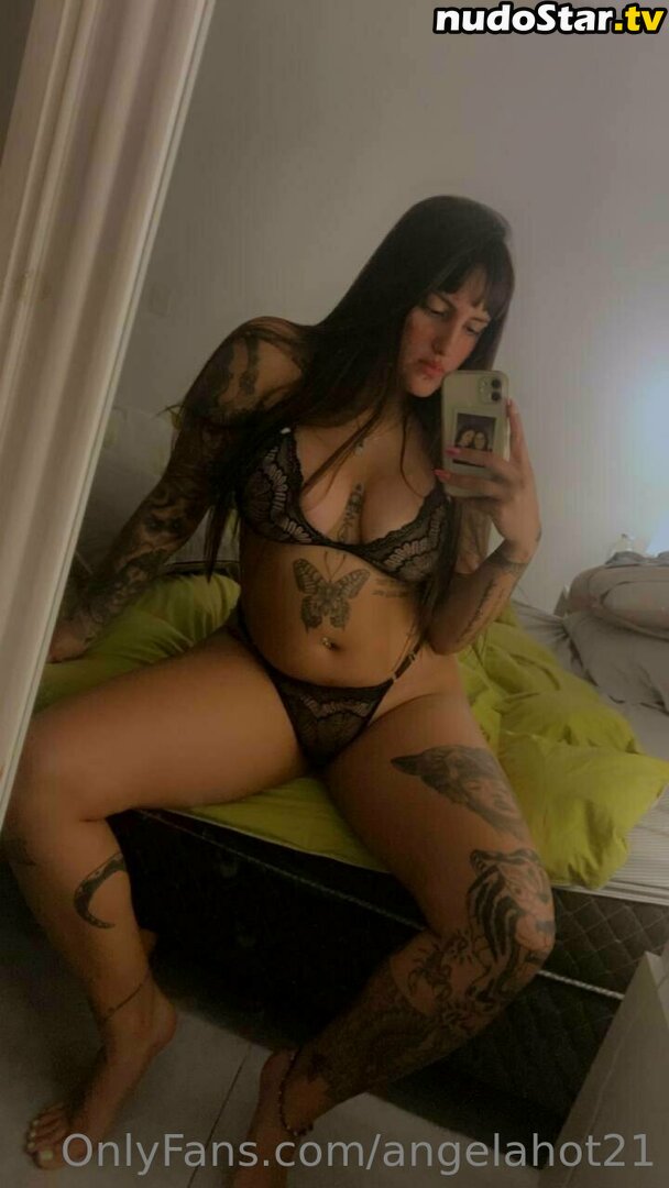 angelahot21 / lilhunee21 Nude OnlyFans Leaked Photo #357