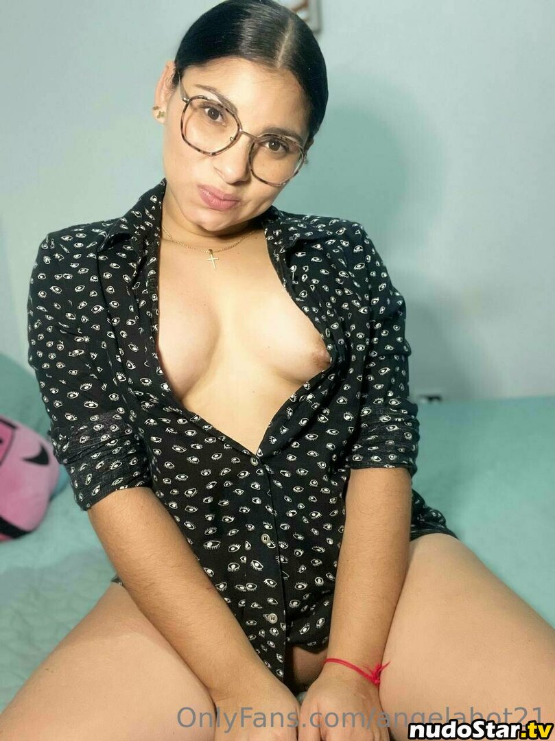 angelahot21 / lilhunee21 Nude OnlyFans Leaked Photo #369
