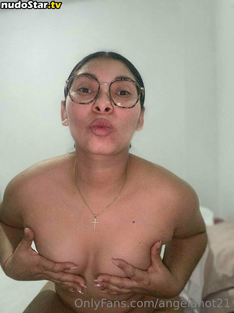 angelahot21 / lilhunee21 Nude OnlyFans Leaked Photo #422
