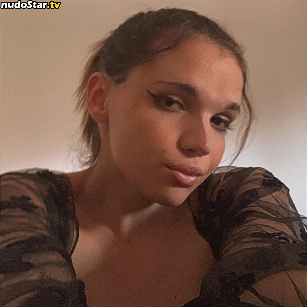 angele_mhr Nude OnlyFans Leaked Photo #16