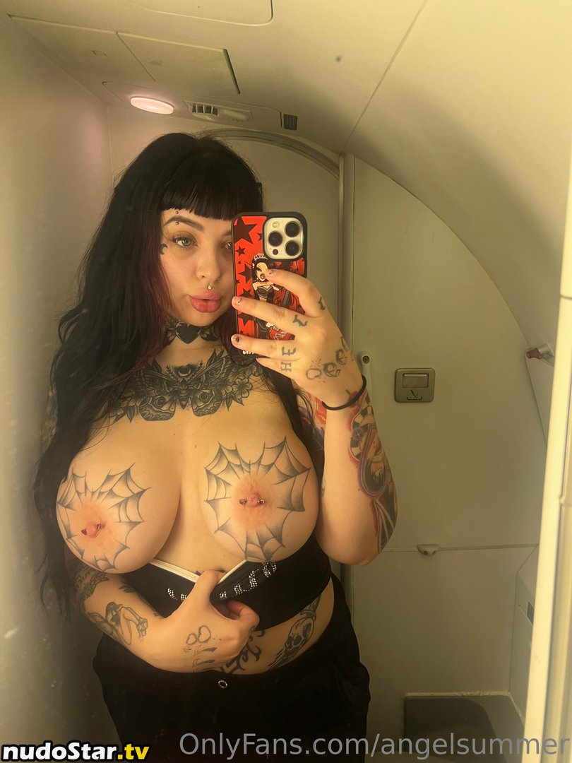 angelsummer / gothangelsummer Nude OnlyFans Leaked Photo #32