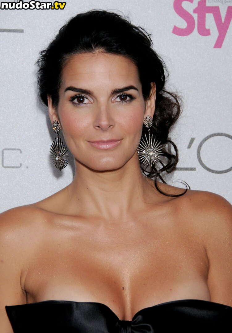 Angie Harmon / angieharmon Nude OnlyFans Leaked Photo #37