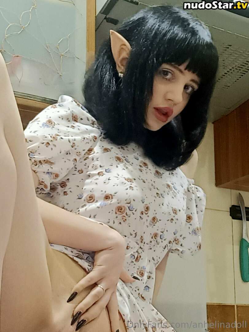 alievalery / anhelinadoll Nude OnlyFans Leaked Photo #23