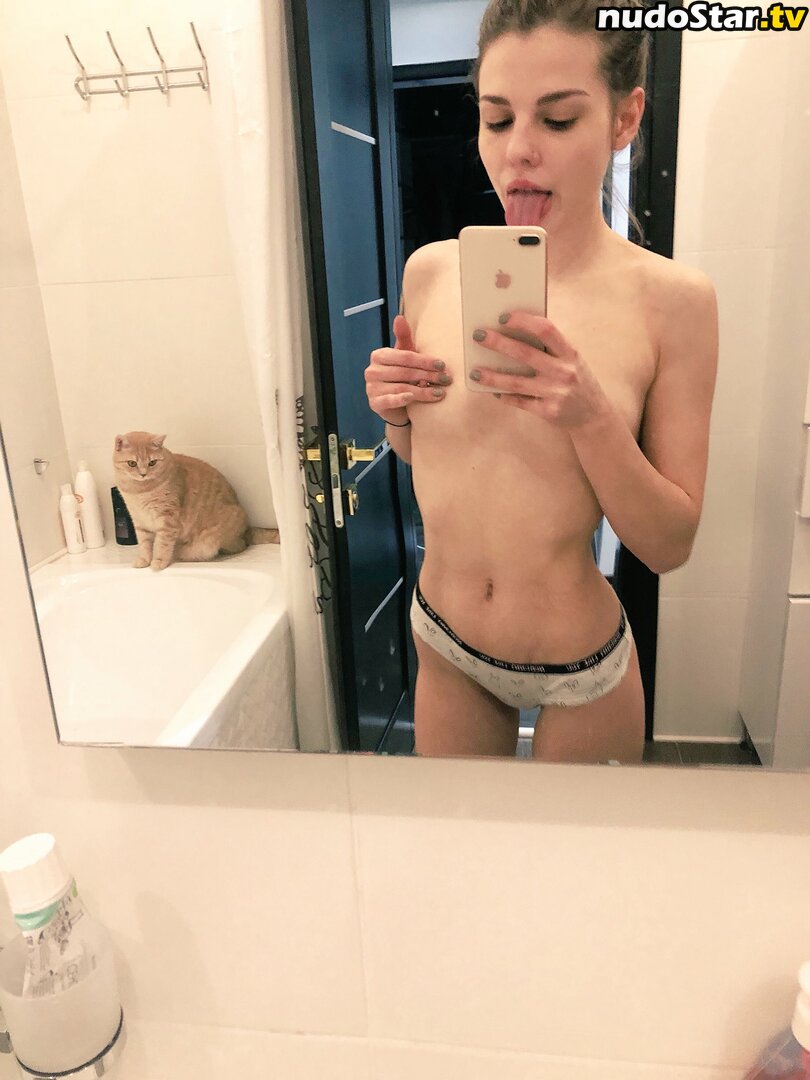 anibutler Nude OnlyFans Leaked Photo #33