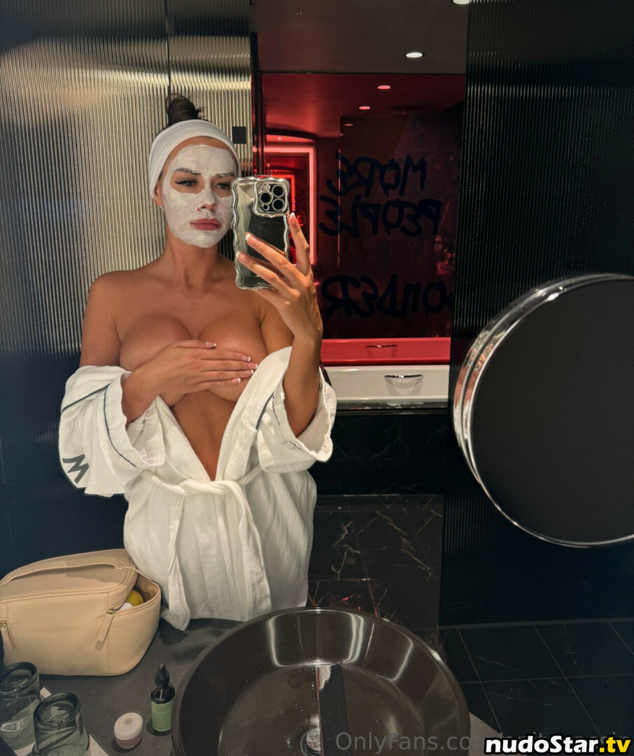 Anita Cassin / anitacassin / anitacassinfree Nude OnlyFans Leaked Photo #53