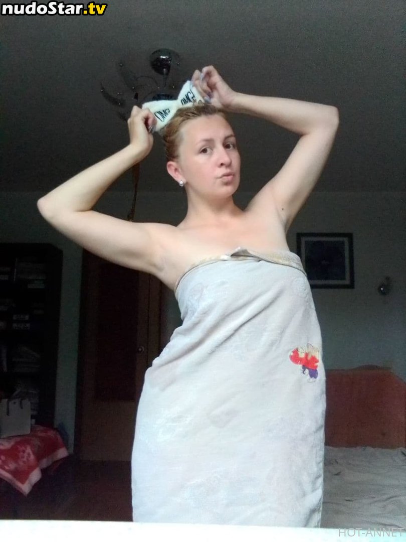 anna_bellla / annabellegurwitch1 Nude OnlyFans Leaked Photo #11