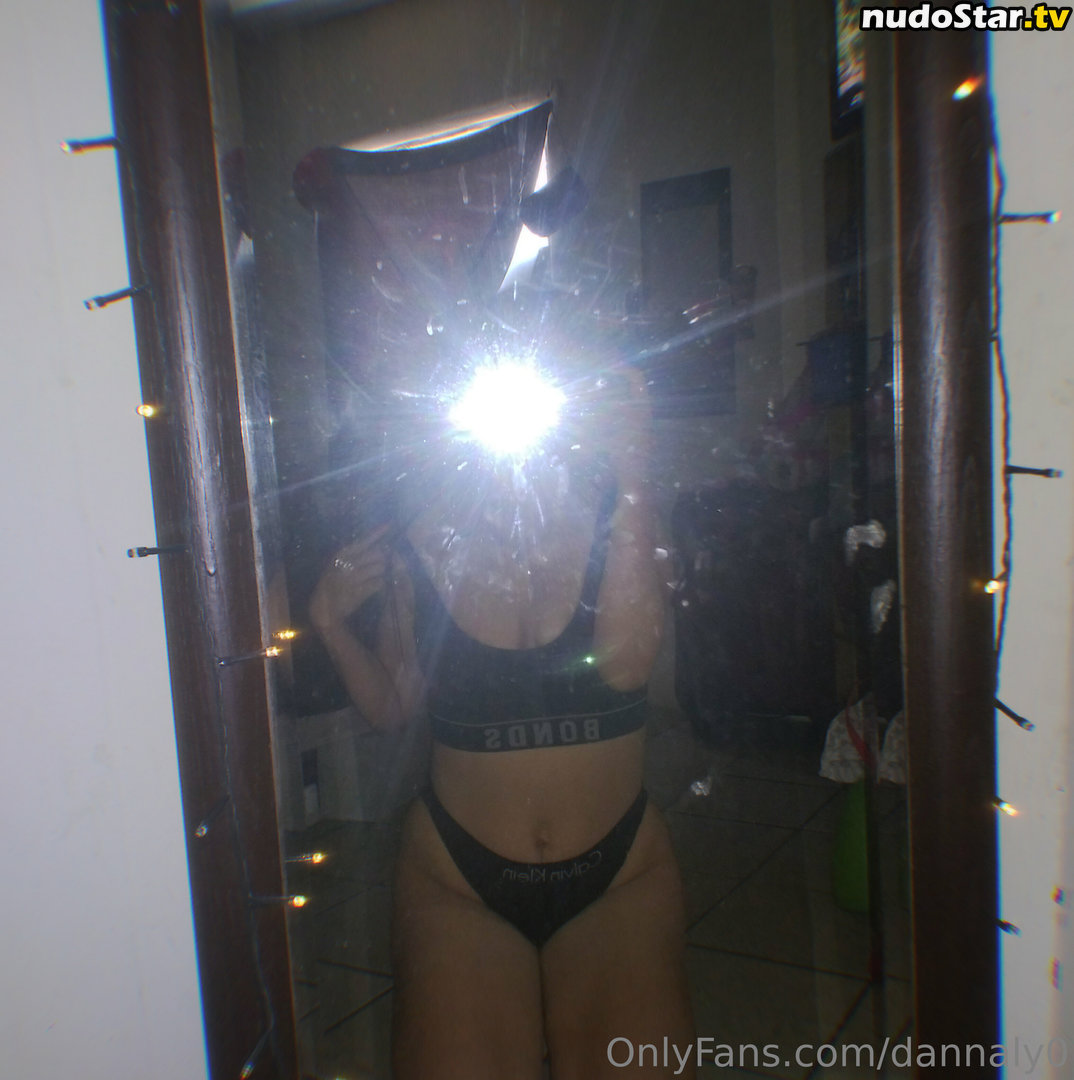 anna.castillo / bellasolle / nanitita Nude OnlyFans Leaked Photo #7