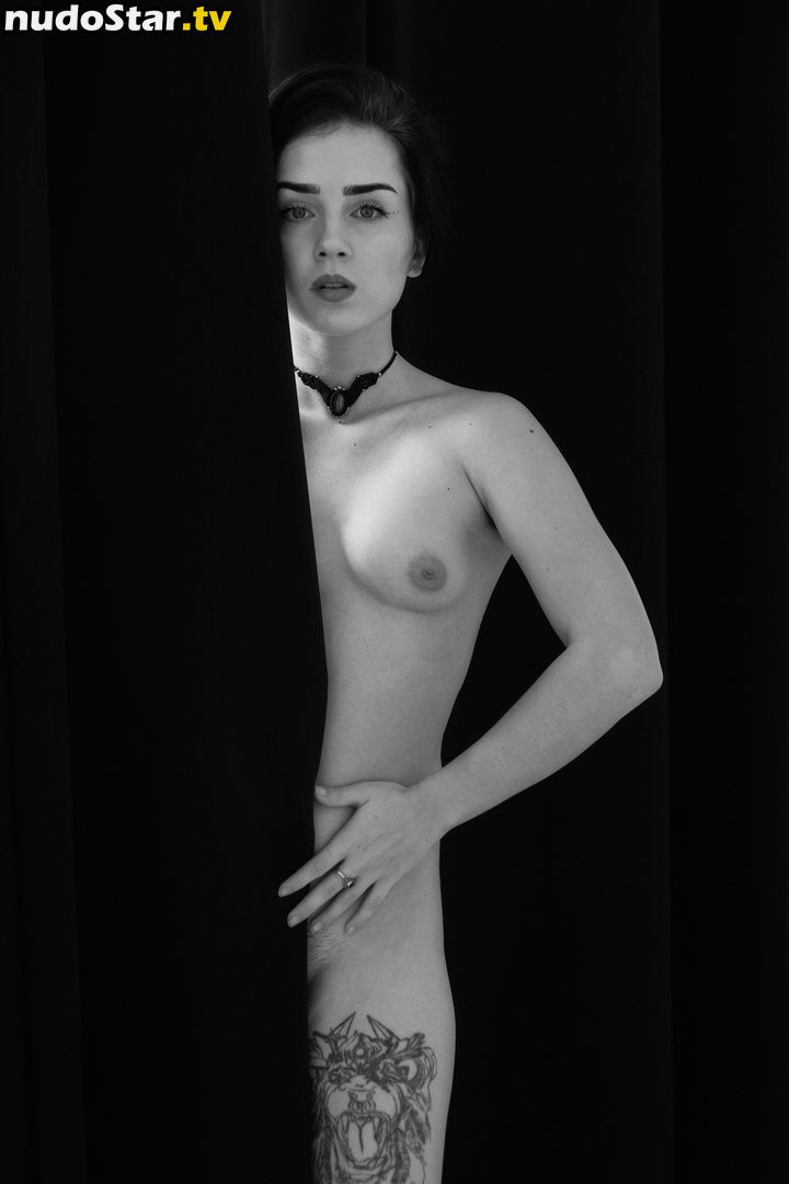 Anna Kotova / annakotova_actress / kotova_tm2 Nude OnlyFans Leaked Photo #9
