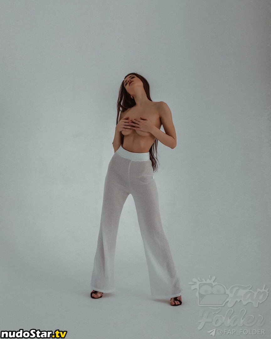Anechkaannn / Anna Sazonova Nude OnlyFans Leaked Photo #44
