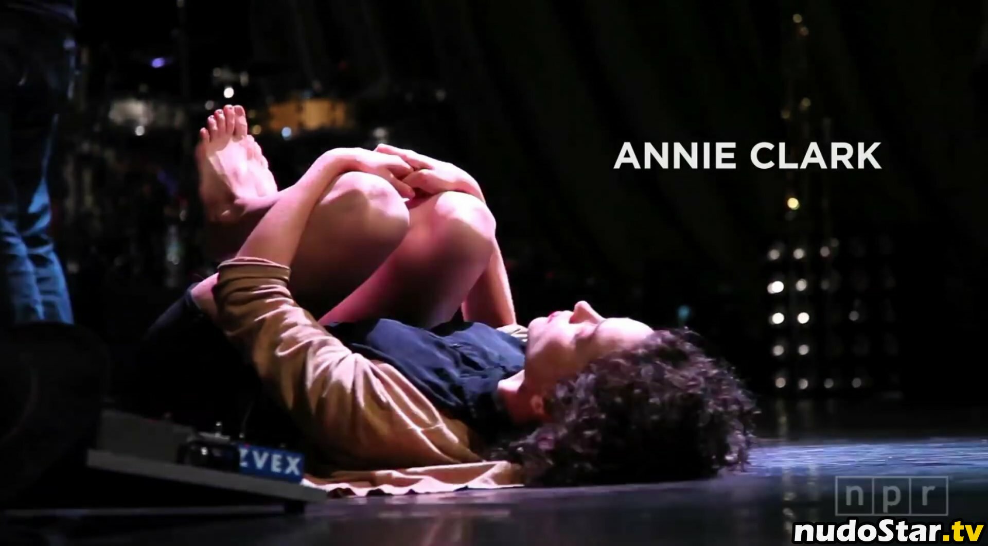 Annie Clark / annie__clark Nude OnlyFans Leaked Photo #6