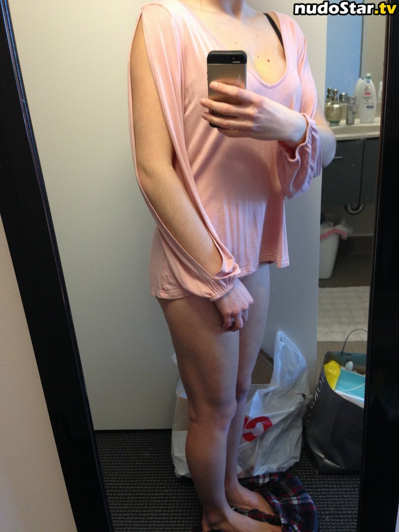 Annie Morrissey / _anniemorrissey Nude OnlyFans Leaked Photo #7