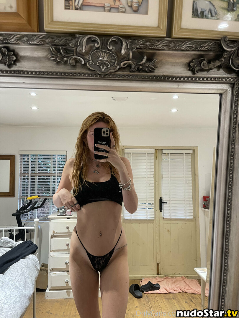 annieecharlotte Nude OnlyFans Leaked Photo #15