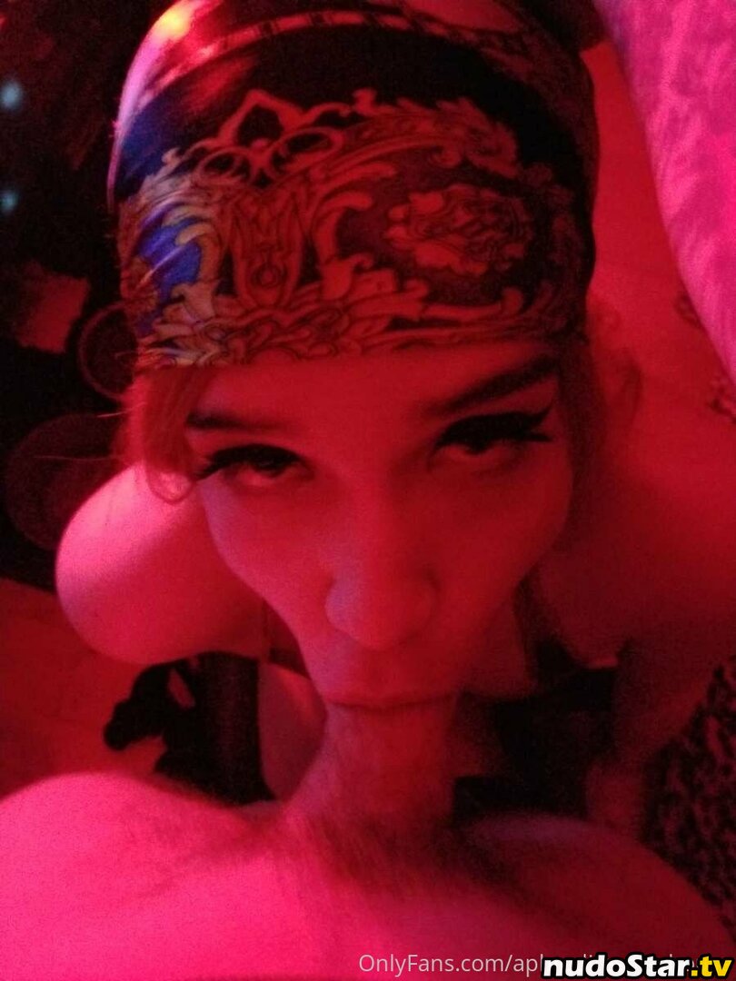 aphroditesplayhouse / feralhousespouse Nude OnlyFans Leaked Photo #8