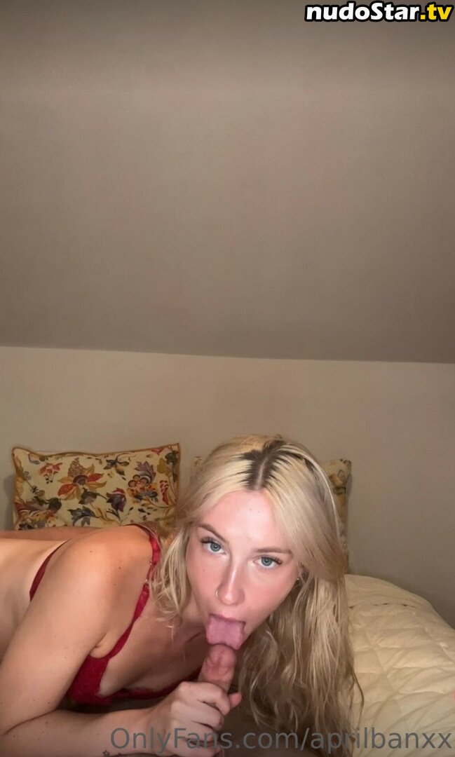 April Banx / Aprilbanxx Nude OnlyFans Leaked Photo #93