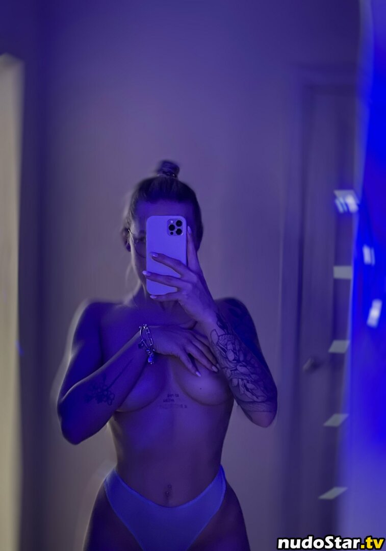 Arinawhynot / whynotarisha Nude OnlyFans Leaked Photo #16