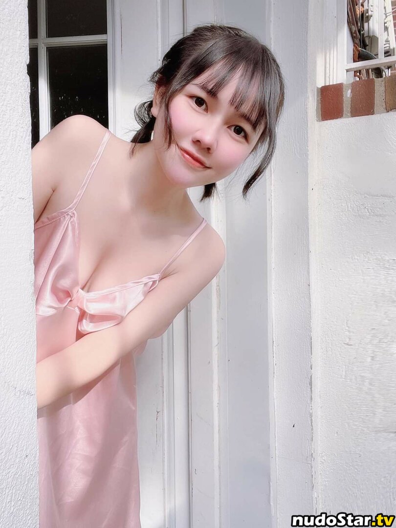 Arisa Nguyễn / tuilapune2453 Nude OnlyFans Leaked Photo #8