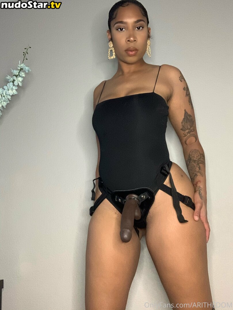 Ari T / Arrianathedomme / Ebony Kink Queen / The ebony amazon / ari_amazon / aritheamazon / azriatheamazon Nude OnlyFans Leaked Photo #30