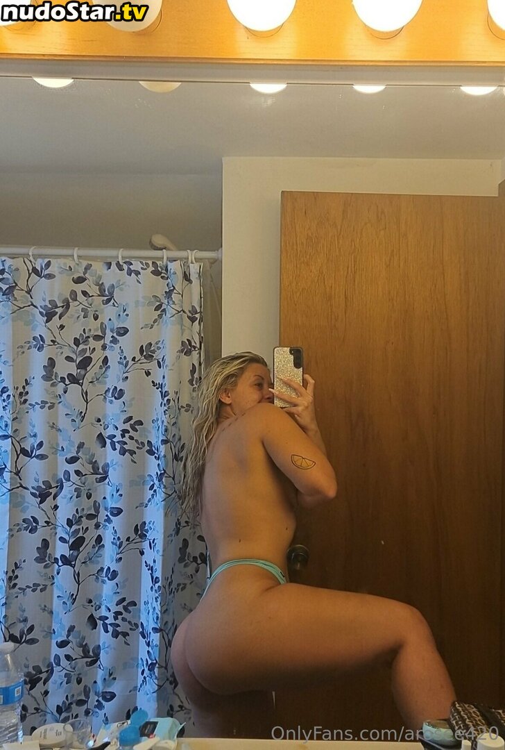 amydababy3 / arosee420 Nude OnlyFans Leaked Photo #45