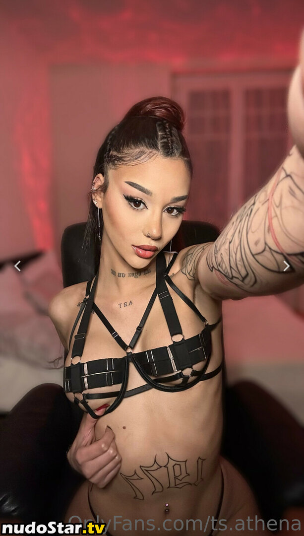 Arryadoll / ShakilyColorles Nude OnlyFans Leaked Photo #3