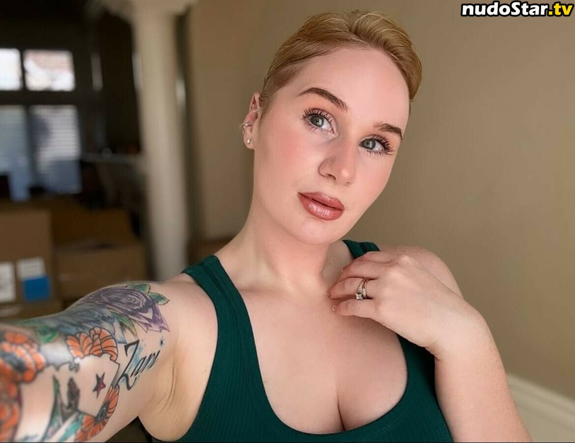 Ash.e.e / freckledbabe Nude OnlyFans Leaked Photo #23