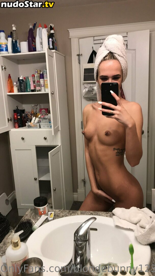 Ashley Higginson / Ashleyhiggy / Blondebunny123678 / ashleyrosehigginson Nude OnlyFans Leaked Photo #27