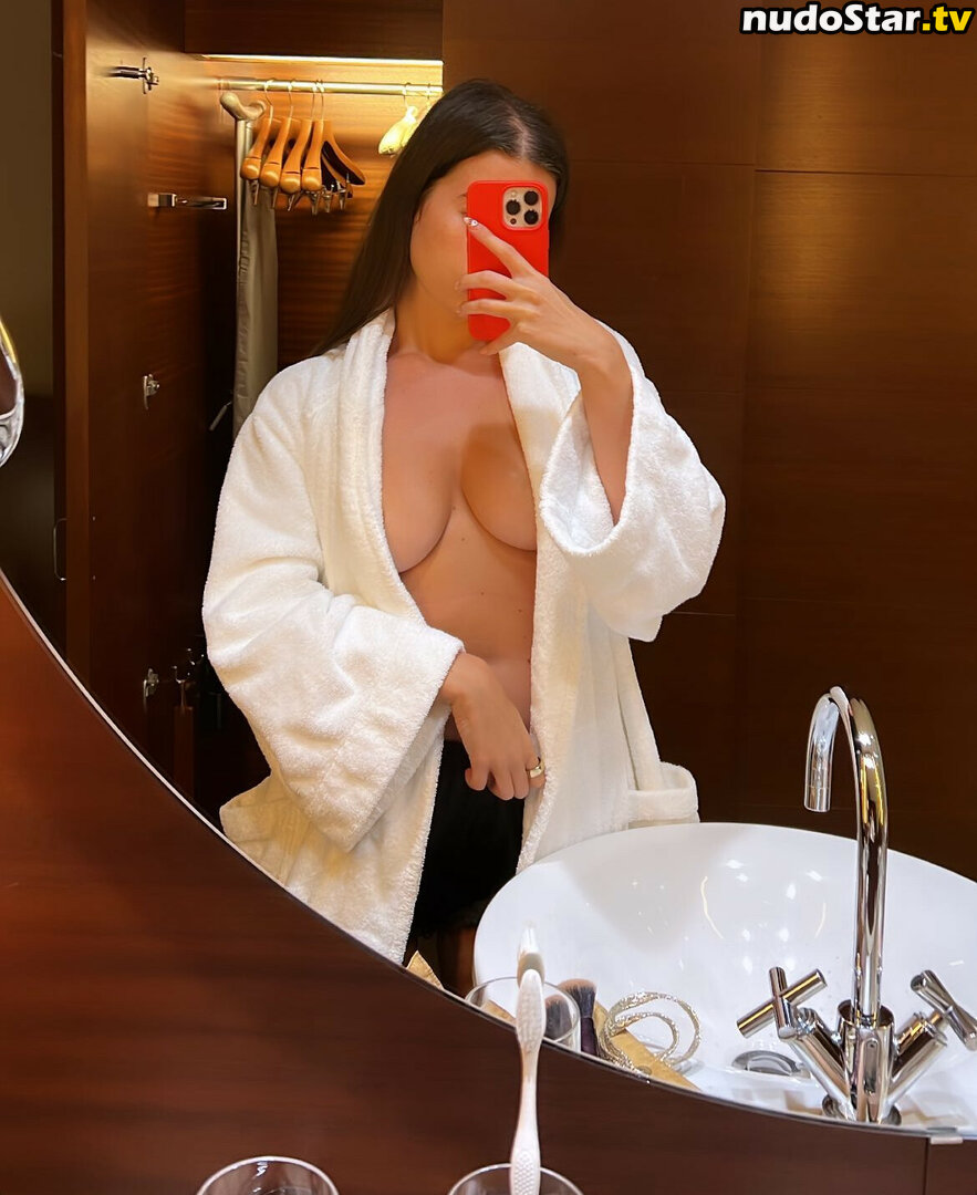 Ashleygiov / ashleyoneluuv Nude OnlyFans Leaked Photo #4