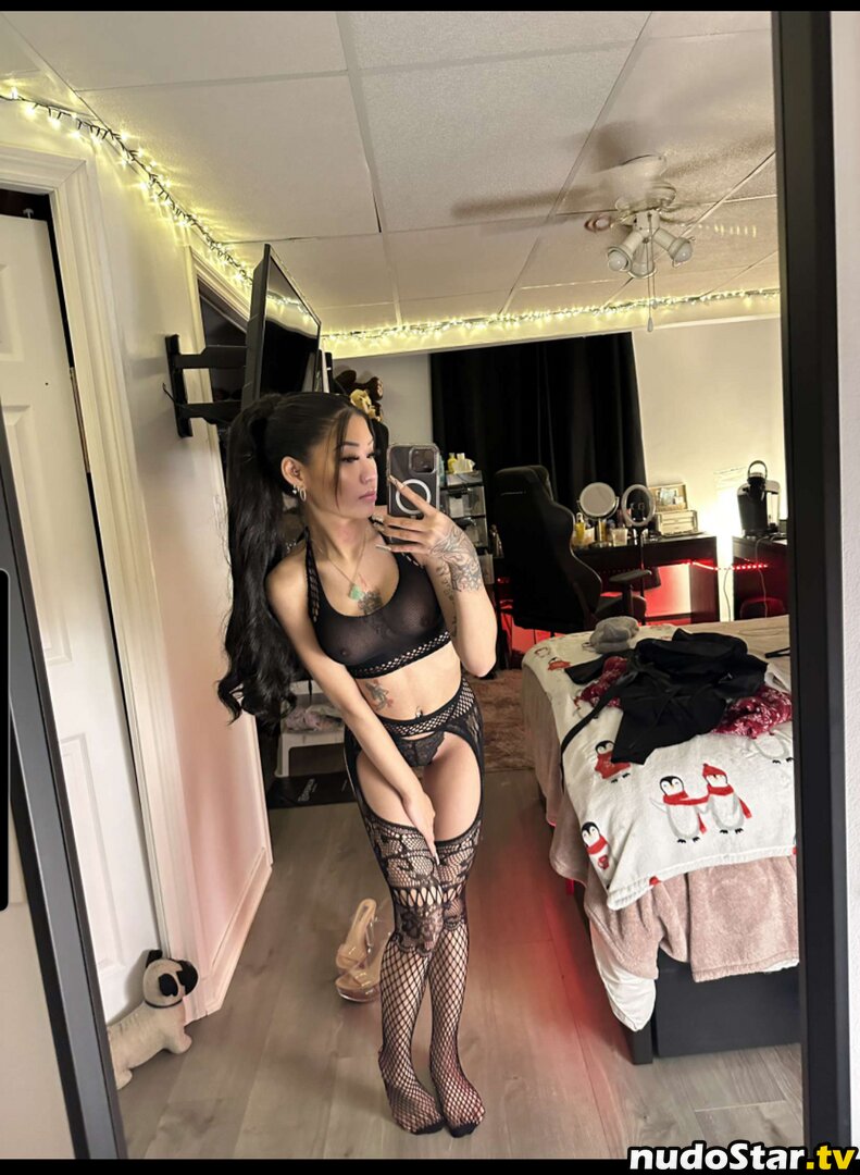 asian.queeen / asiianqueeen Nude OnlyFans Leaked Photo #5