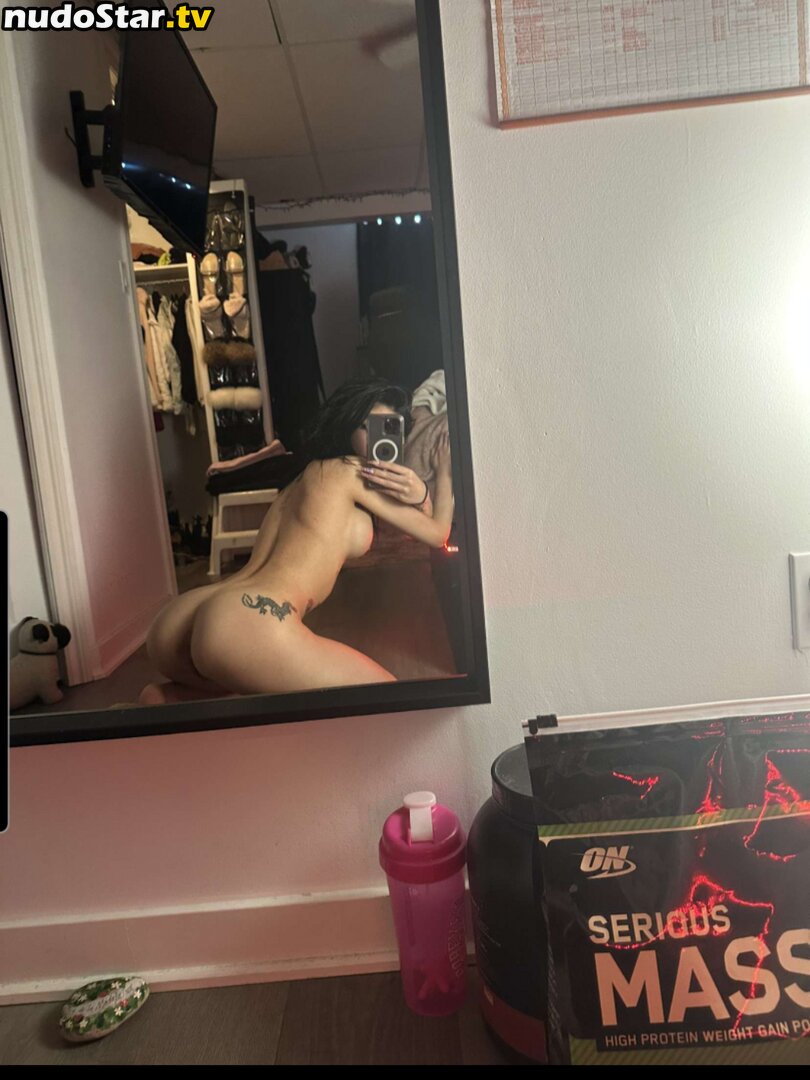 asian.queeen / asiianqueeen Nude OnlyFans Leaked Photo #6