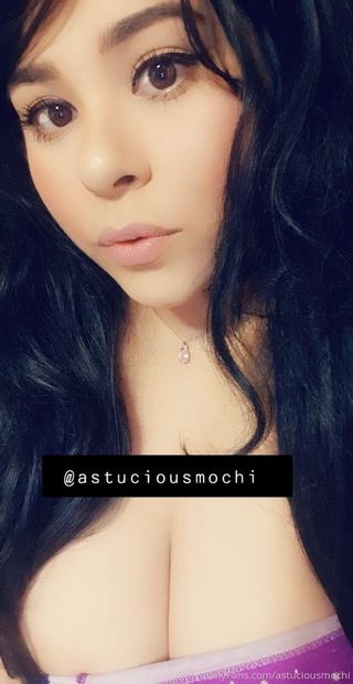 astuciousmochi