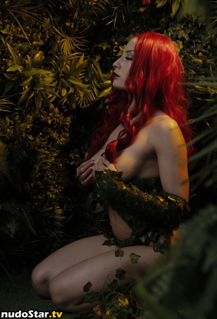 Athena Cosplay / athena_cos.play / atinacosplay Nude OnlyFans Leaked Photo #8