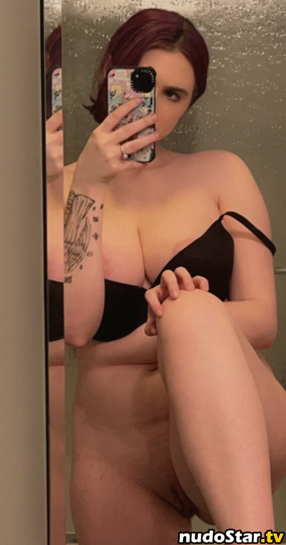 Auroramalak / https: / irresistibleaphrodite / legallyspoodie / princess-malak Nude OnlyFans Leaked Photo #13
