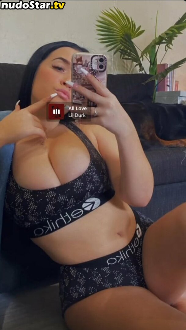 Australian Babes / amanitafae / https: Nude OnlyFans Leaked Photo #1