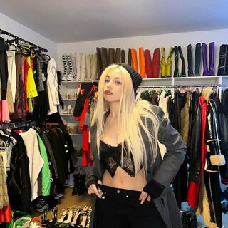 Ava Max