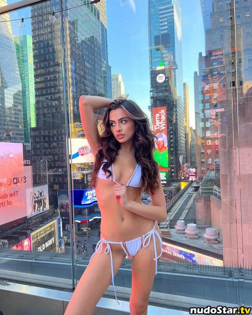 Ava Rose Giannini / Avarosegiannini Nude OnlyFans Leaked Photo #27