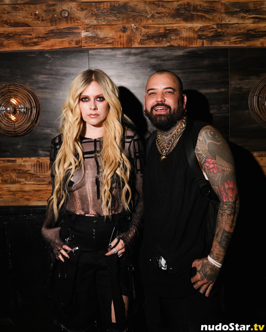 Avril Lavigne / AvrilLavigne Nude OnlyFans Leaked Photo #244