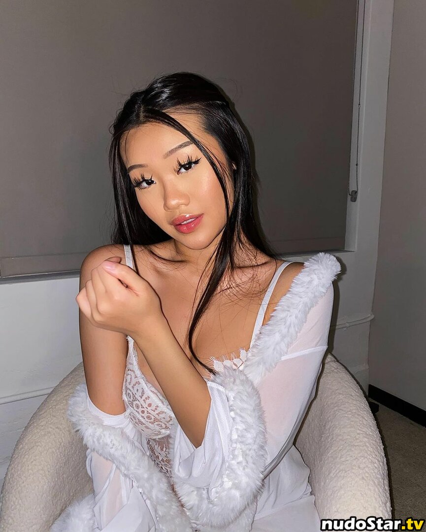 Charlize Thao / babeychar / bunnieb4by Nude OnlyFans Leaked Photo #7