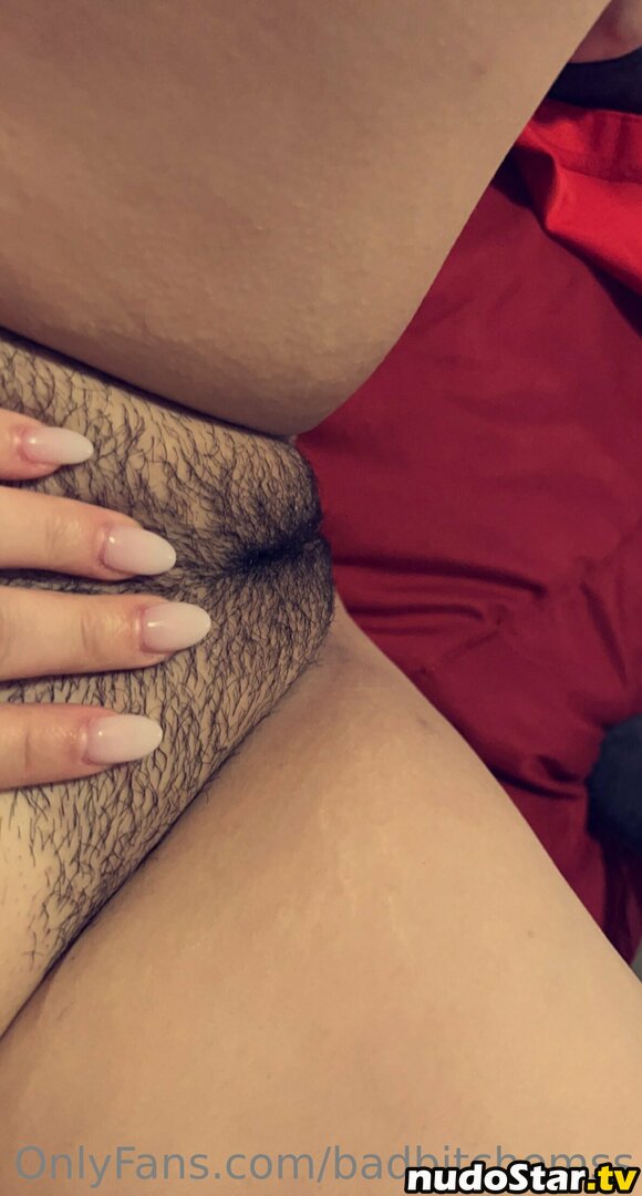 bad.b.tch_ / badbitchemss Nude OnlyFans Leaked Photo #20